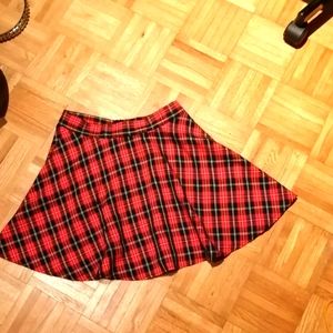 Plaid mini skirt